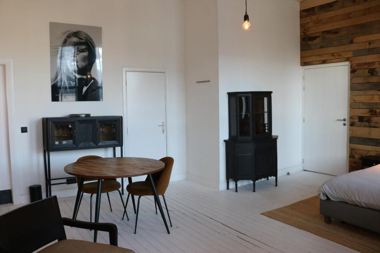 Peter House Bed & Breakfast นิเวลส์ ภายนอก รูปภาพ