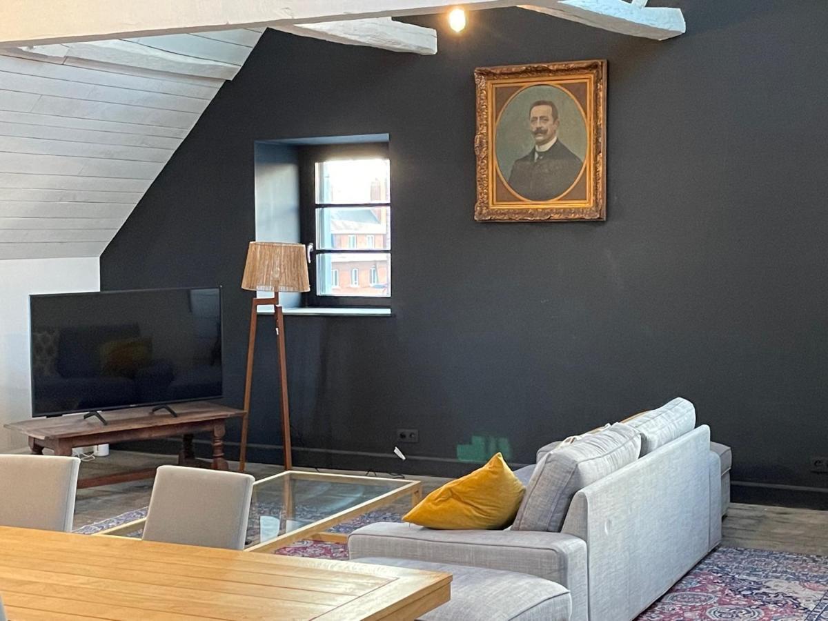 Peter House Bed & Breakfast นิเวลส์ ภายนอก รูปภาพ