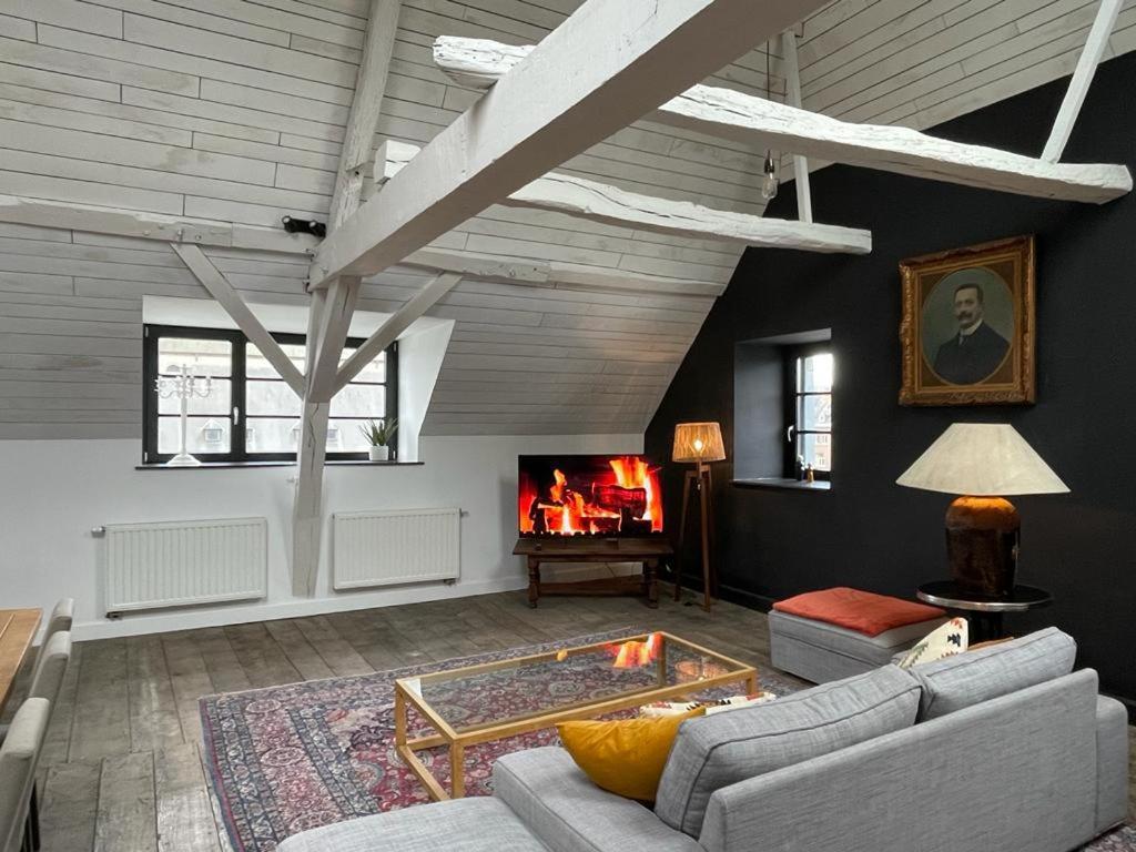 Peter House Bed & Breakfast นิเวลส์ ภายนอก รูปภาพ